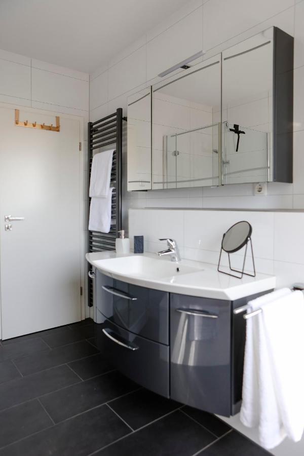 Lumen Homes - Design-Apt. Nahe Audi Und Altstadt, 3 Zimmer, Netflix Ingolstadt Ngoại thất bức ảnh