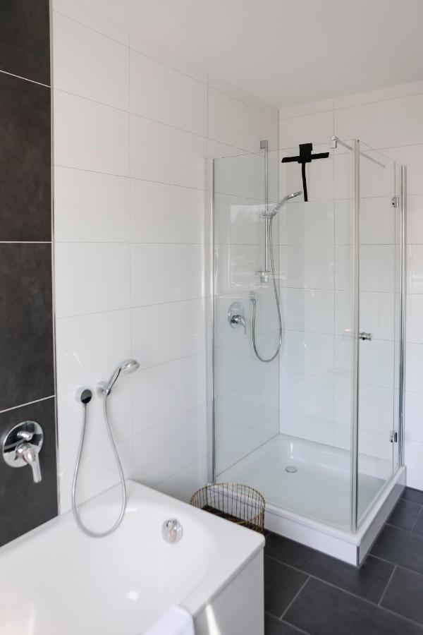Lumen Homes - Design-Apt. Nahe Audi Und Altstadt, 3 Zimmer, Netflix Ingolstadt Ngoại thất bức ảnh
