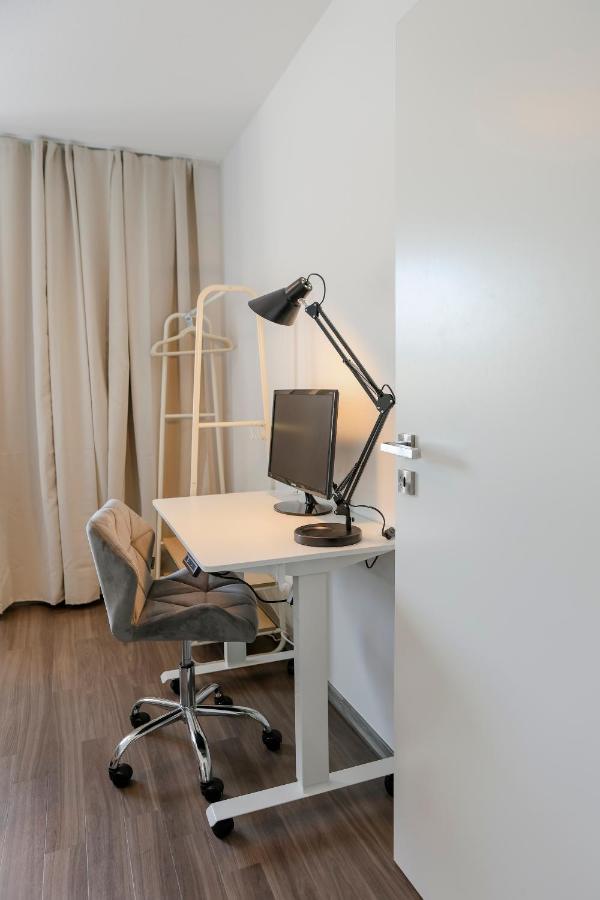 Lumen Homes - Design-Apt. Nahe Audi Und Altstadt, 3 Zimmer, Netflix Ingolstadt Ngoại thất bức ảnh