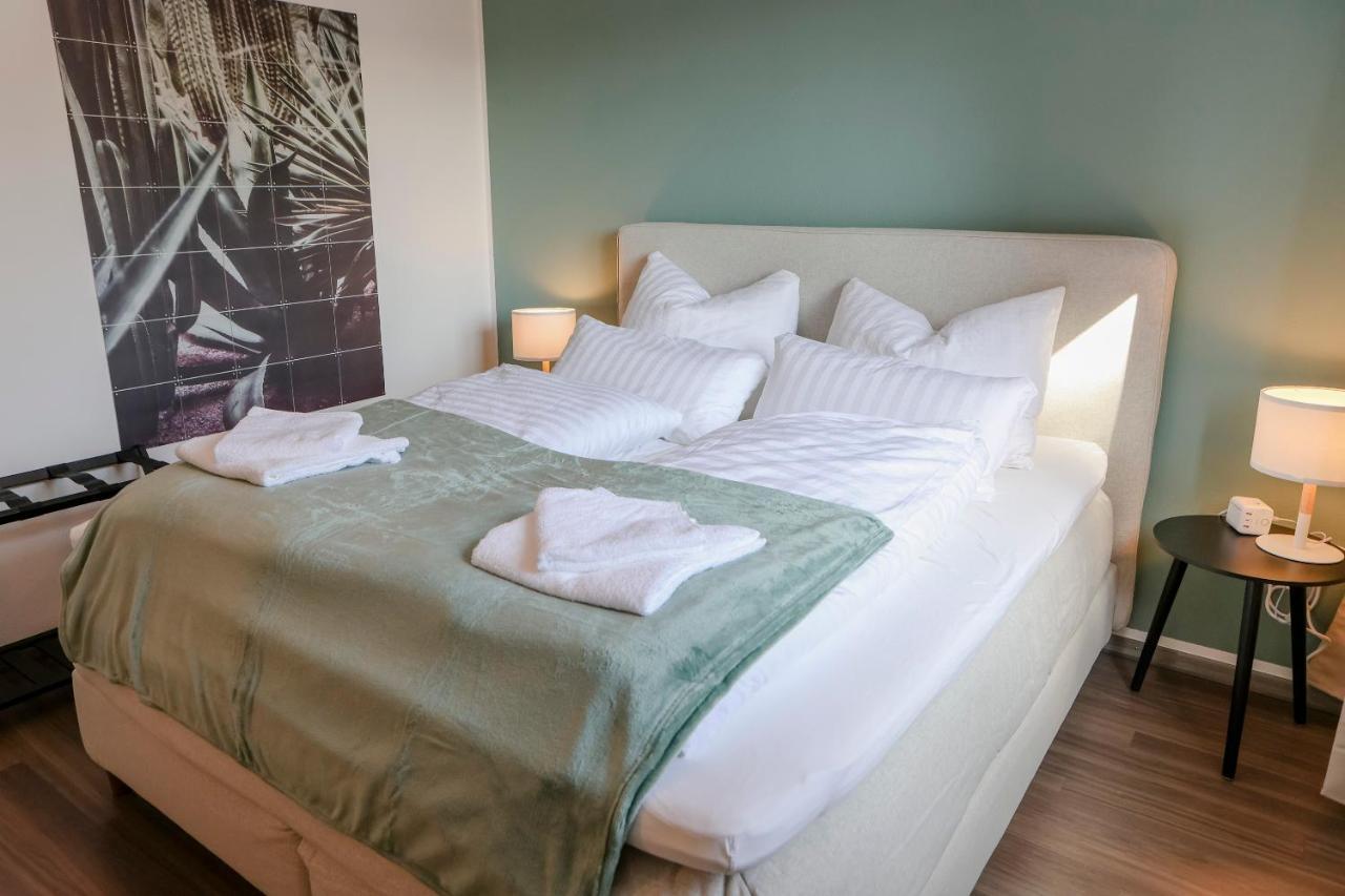 Lumen Homes - Design-Apt. Nahe Audi Und Altstadt, 3 Zimmer, Netflix Ingolstadt Ngoại thất bức ảnh