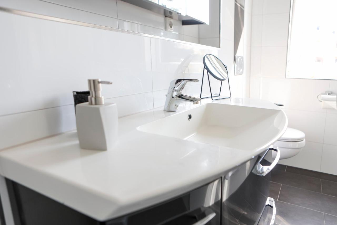 Lumen Homes - Design-Apt. Nahe Audi Und Altstadt, 3 Zimmer, Netflix Ingolstadt Ngoại thất bức ảnh