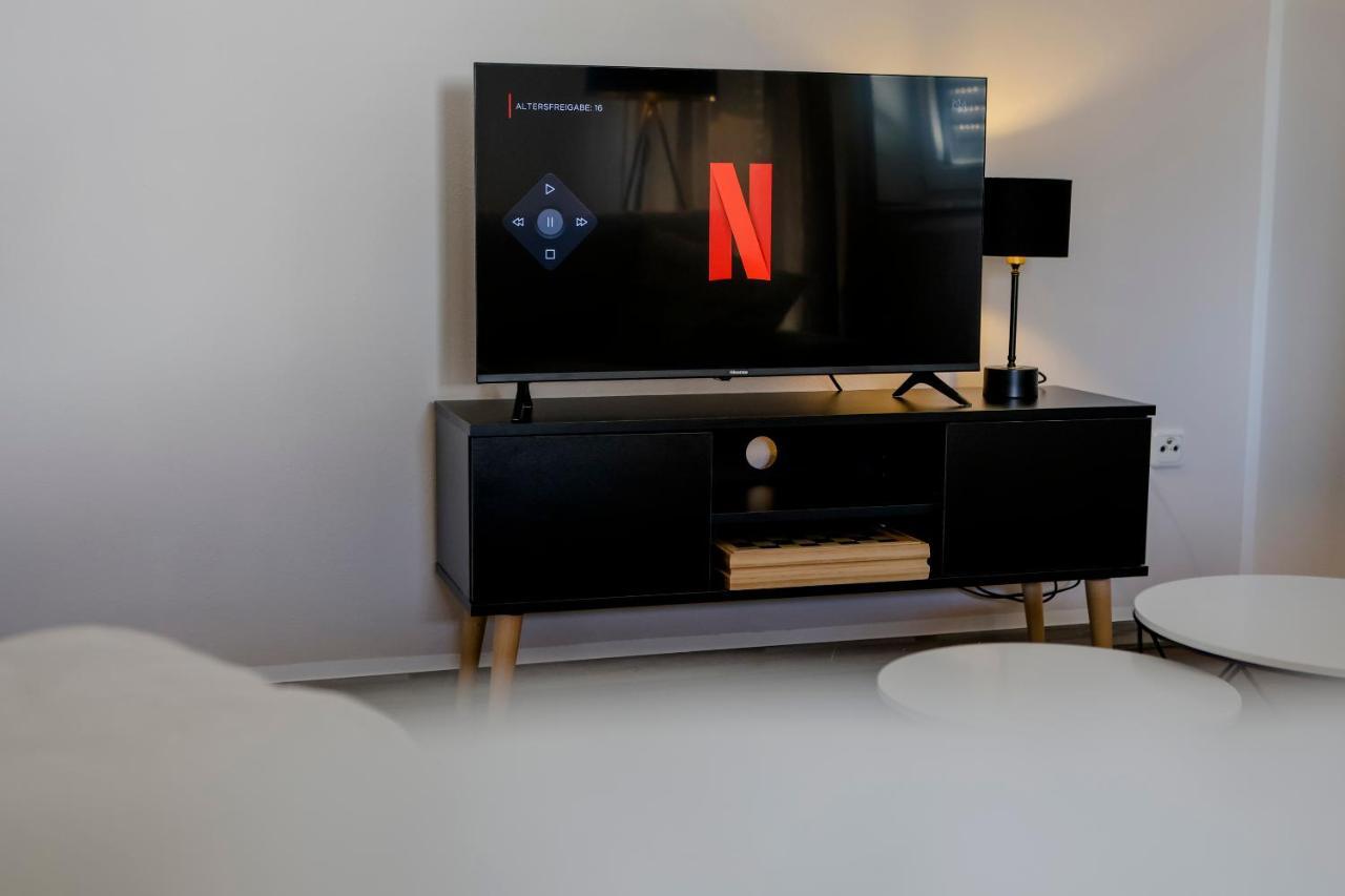 Lumen Homes - Design-Apt. Nahe Audi Und Altstadt, 3 Zimmer, Netflix Ingolstadt Ngoại thất bức ảnh