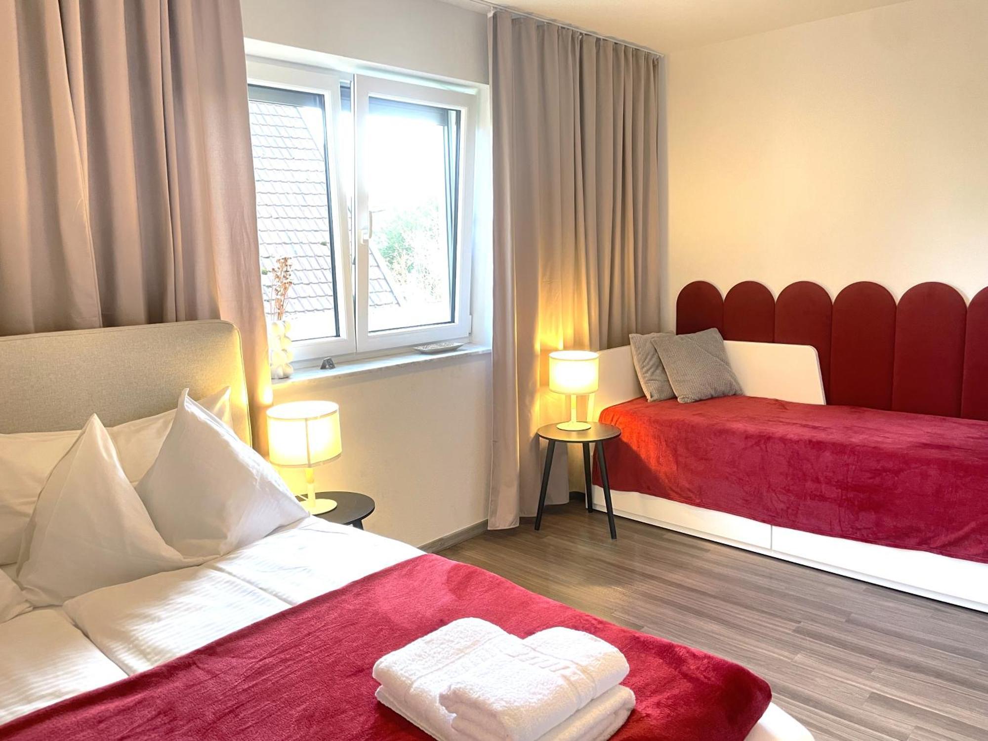 Lumen Homes - Design-Apt. Nahe Audi Und Altstadt, 3 Zimmer, Netflix Ingolstadt Ngoại thất bức ảnh